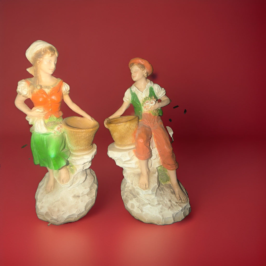 1975 Universal Statuary Corp Boy Girl Figurine Pair 821 823 Planter Basket 14"