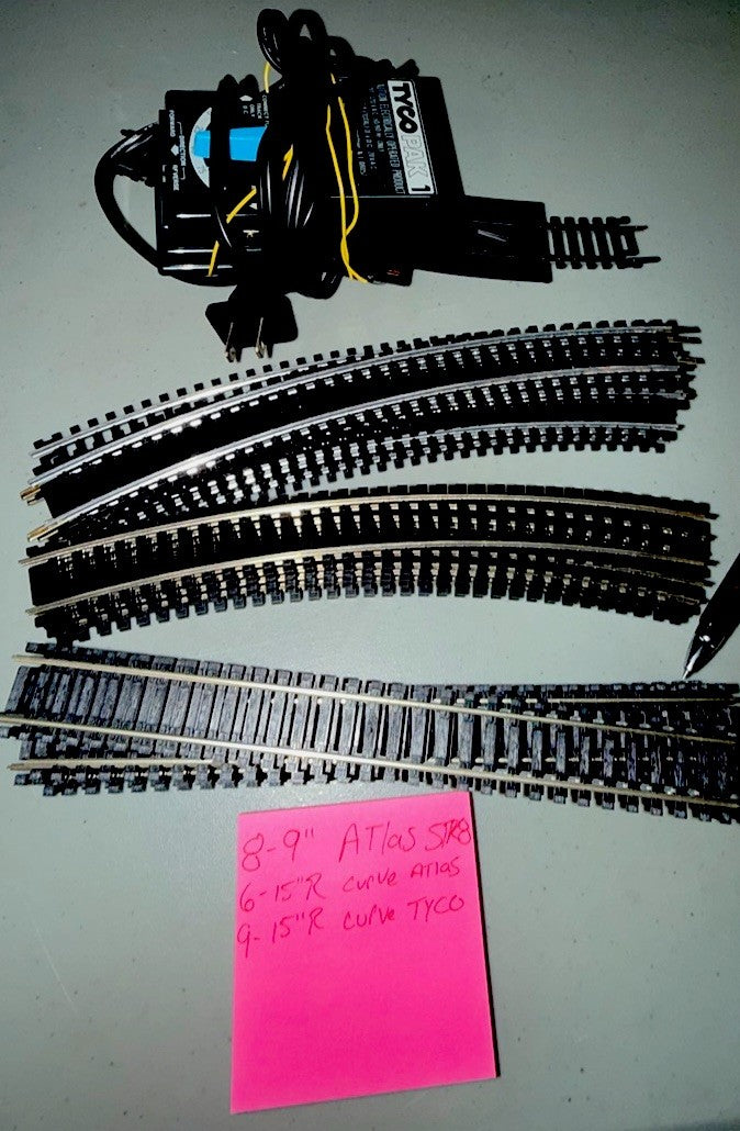 Vintage TYCO Atlas HO Track Lot 23 Pc Pak 1 Transformer Crossing Gate