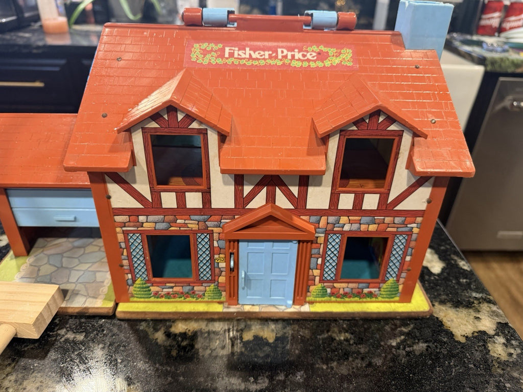 Fisher-Price Play Family House 952 Snoopy Dollhouse Vintage 1980