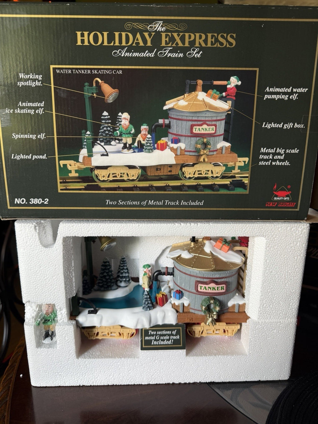 THE HOLIDAY EXPRESS/NEW BRIGHT 380-2 WATER TANKER SKATING CAR. – photo 4