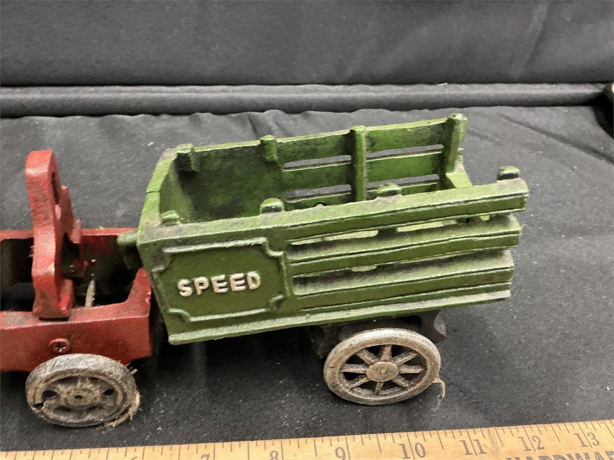 Decorative Cast Iron Style Toy Wrecker Semi Truck & Green SPEED Trailer Lot – photo 6