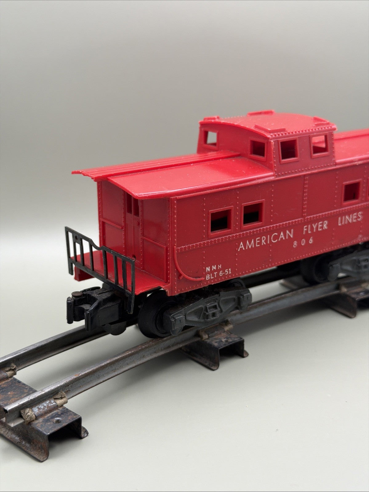 Vintage American Flyer S Gauge 806 Red Caboose - Postwar Gilbert BLT 6-51 – photo 4