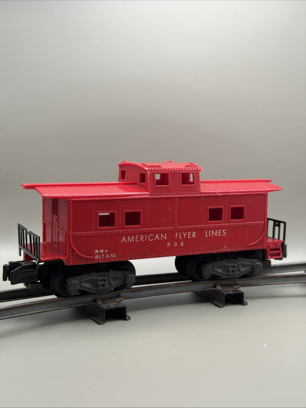 Vintage American Flyer S Gauge 806 Red Caboose - Postwar Gilbert BLT 6-51 – photo 2