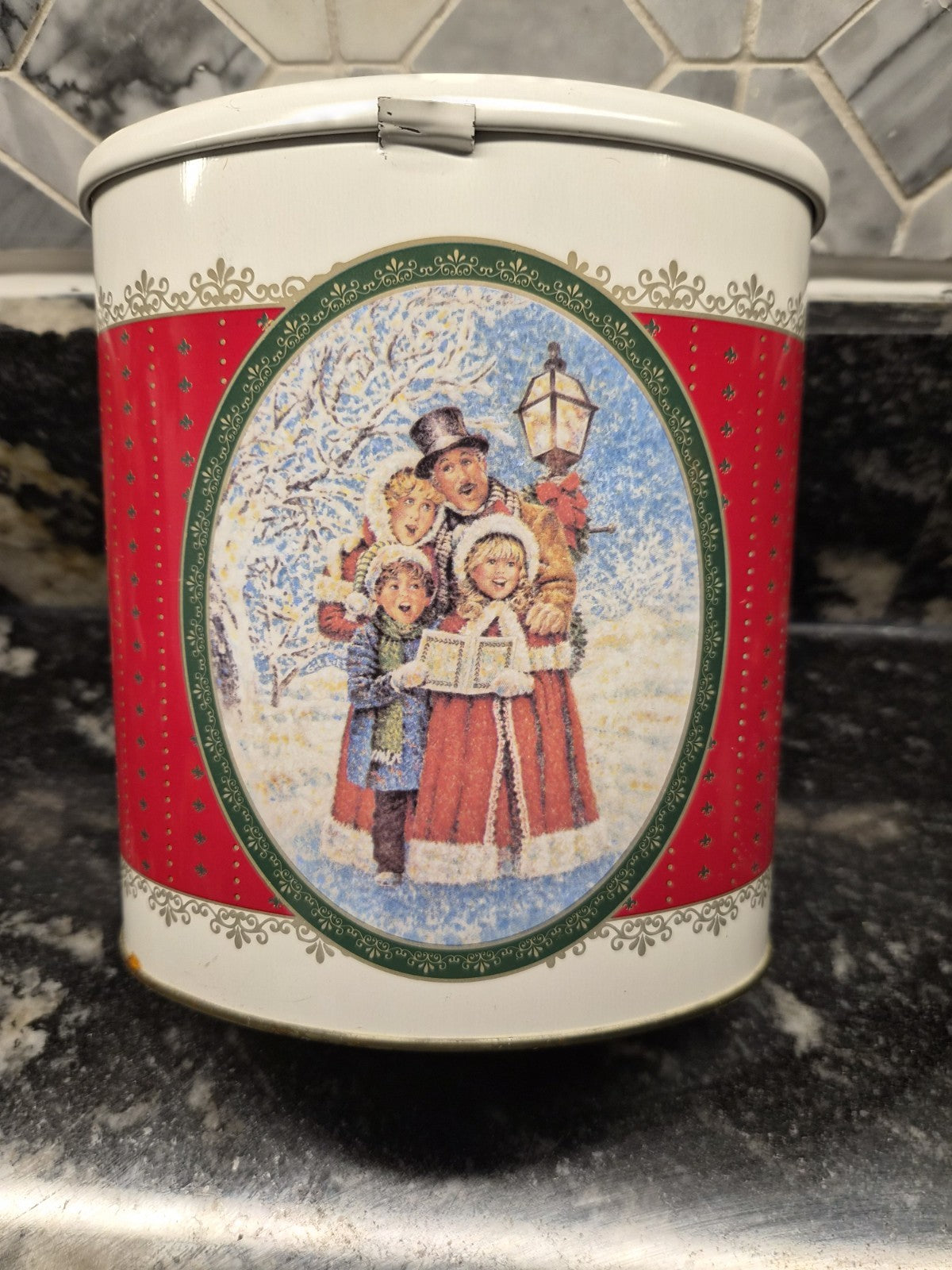 Ftd 1960s Christmas Tin Canister