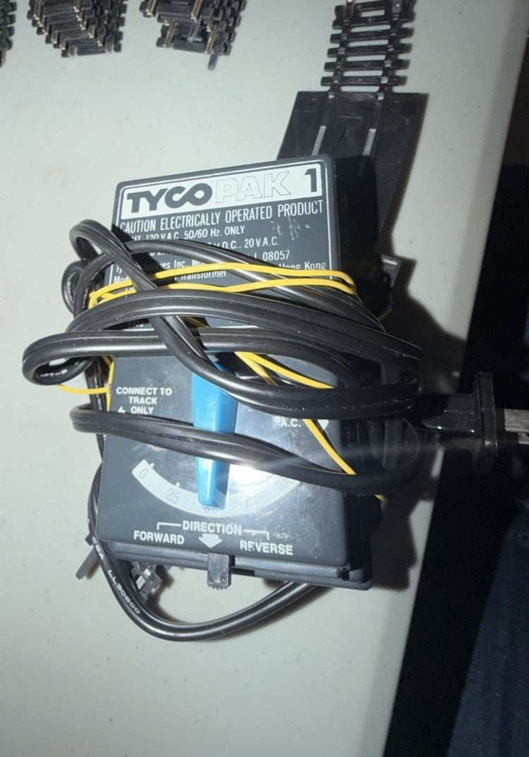 Vintage TYCO Atlas HO Track Lot 23 Pc Pak 1 Transformer Crossing Gate – photo 2