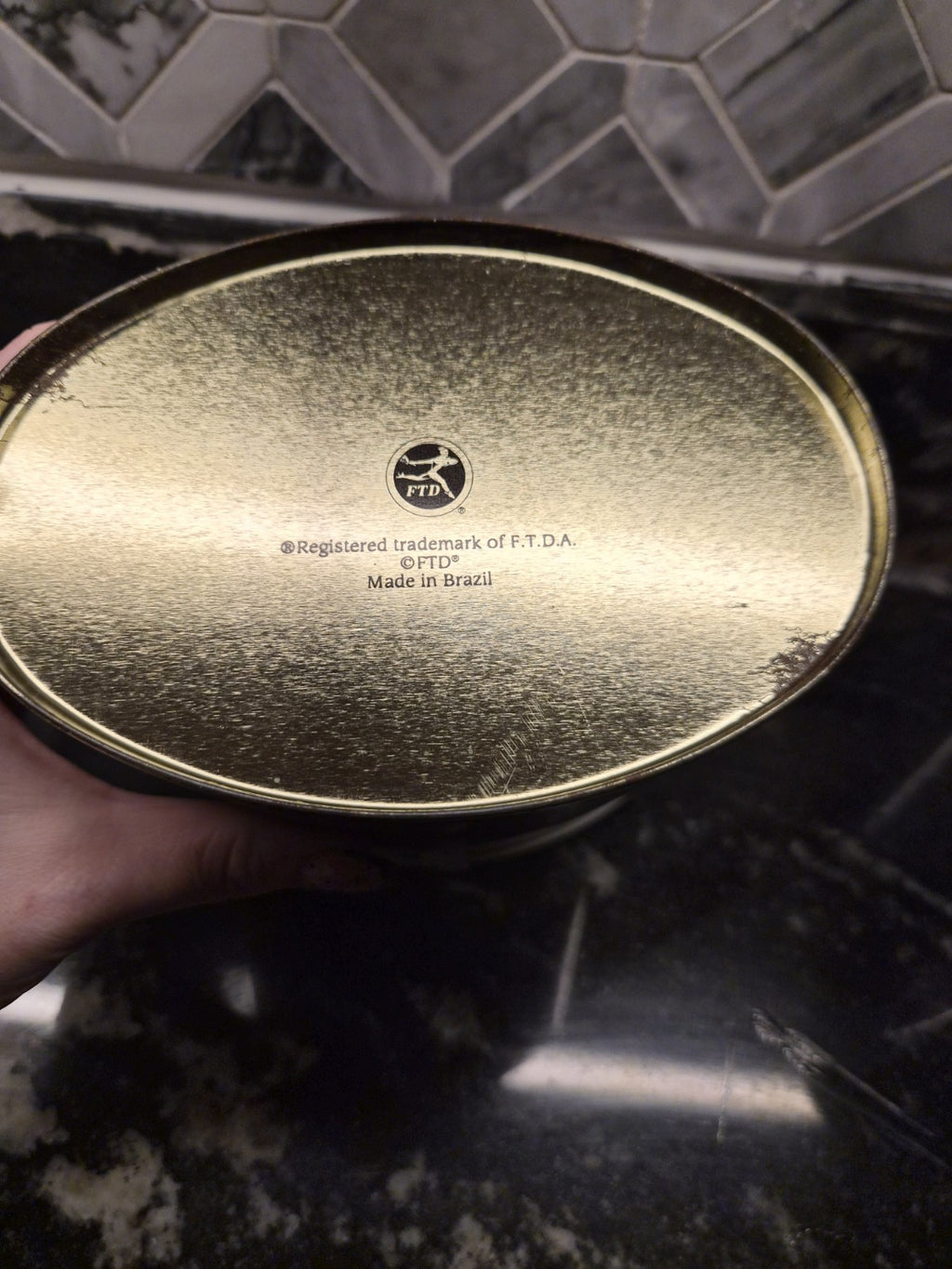 Ftd 1960s Christmas Tin Canister – photo 2