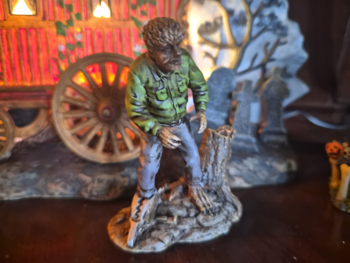 Department 56 Halloween lighted display. "The Wolf Man's Curse" (Item... – photo 2