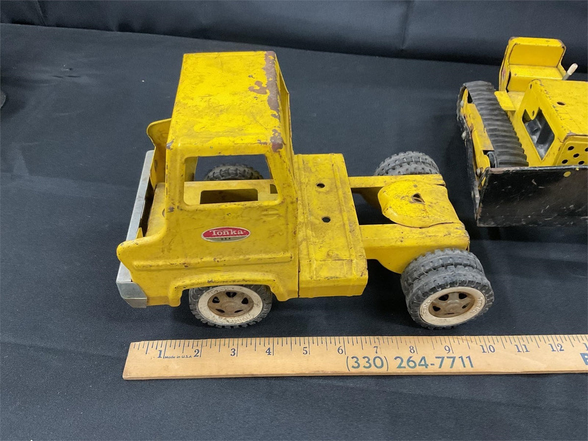 Vtg 1970s Mini Tonka Pressed Steel Lot Cabover Semi Truck Tractor & T-6 Bulldoze – photo 4